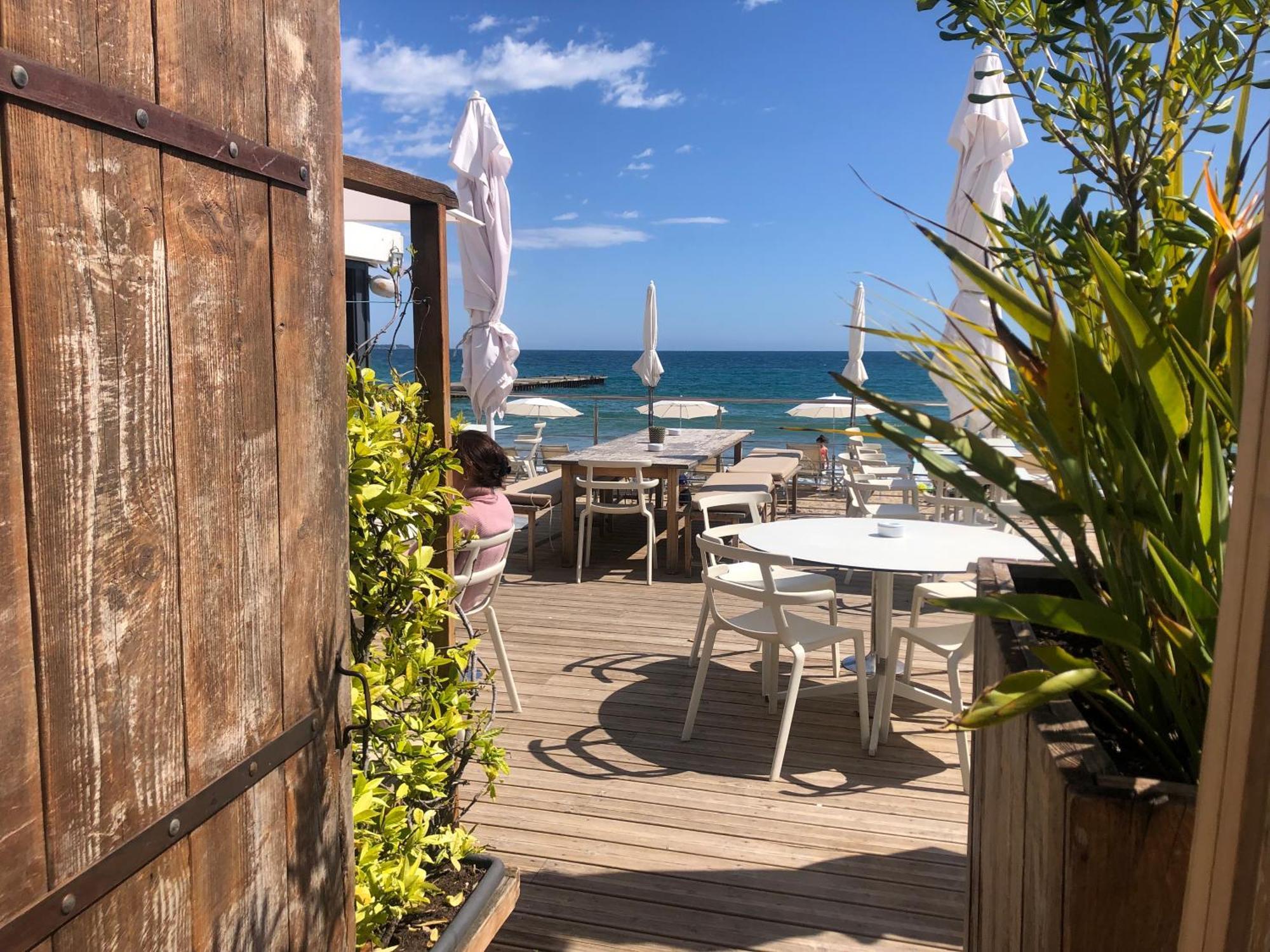 Cannes Terrace Beach Front & Sea View Apartment Exterior photo