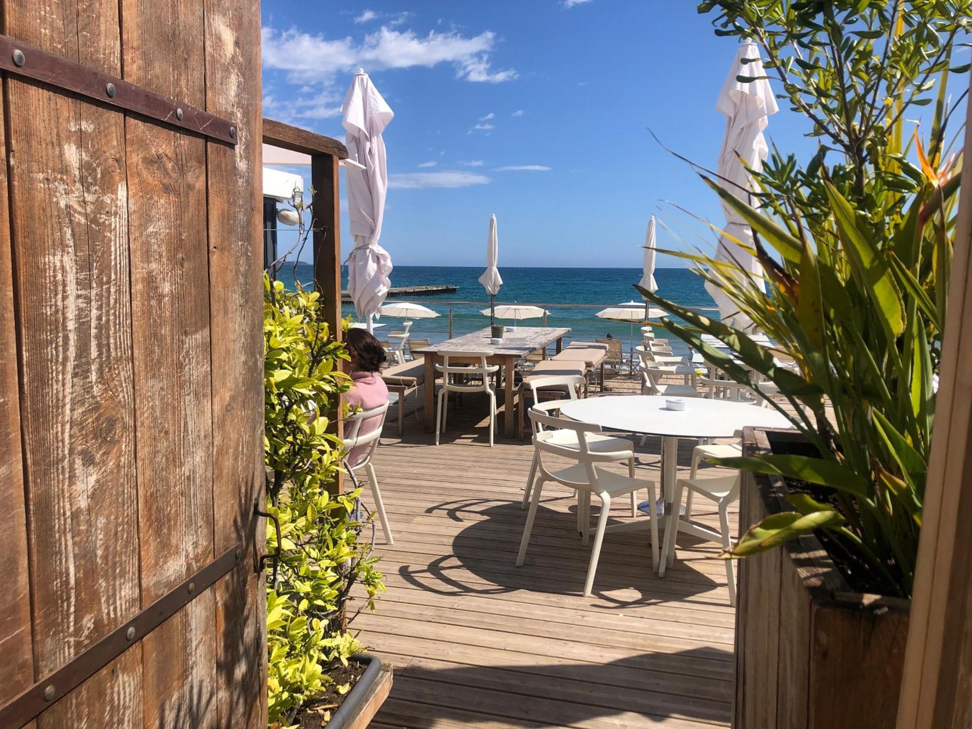 Cannes Terrace Beach Front & Sea View Apartment Exterior photo