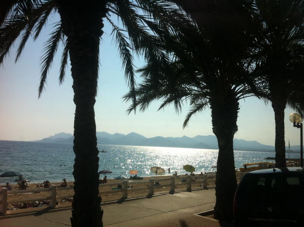 Cannes Terrace Beach Front & Sea View Apartment Exterior photo